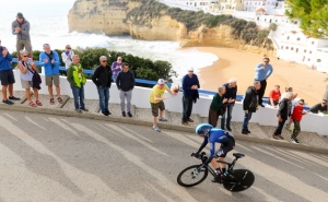 «47.ª VOLTA AO ALGARVE» VALORIZA A REGIÃO NO PAÍS E NO ESTRANGEIRO