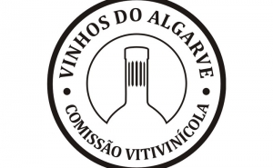 A COMISSÃO VITIVINÍCOLA DO ALGARVE repudia a utilização abusiva e unilateral do título “LAGOA CAPITAL DOS VINHOS DO ALGARVE” 