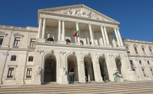 Imigrantes agendam manifestação para 17 de setembro em frente ao Parlamento 