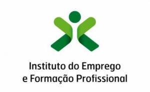 Desempregados inscritos no IEFP caem 7% em agosto mas crescem 0,2% face a julho