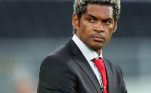 Abel Xavier é o novo treinador do Farense