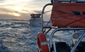 Estação Salva-vidas de Ferragudo socorre embarcação de recreio em dificuldades a sul de Portimão