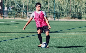 Tiago Peres inicia época 22/23 no plantel dos Sub 23 do Sporting Clube Farense 