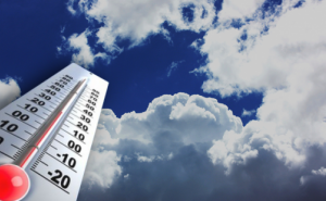 Temperaturas máximas descem 7 a 10 graus no litoral Norte e Centro a partir de hoje 