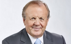 DESIDÉRIO SILVA ANUNCIA RECANDIDATURA A PRESIDENTE DA REGIÃO DE TURISMO DO ALGARVE