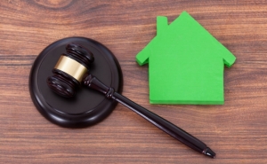 Comprar casa com desconto? Sim, em leilões de imóveis...