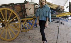 Antiga capa algarvia banida no século XIX recriada para voltar à moda 