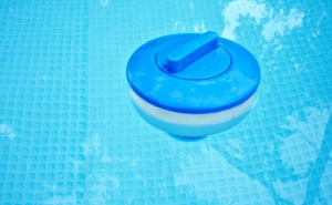 Três feridos ligeiros por inalação de cloro em hotel de Albufeira