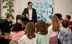 Alunos do 1.º Ciclo visitam Câmara Municipal de Olhão no âmbito do seu Bicentenário