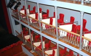 GRUPO DE TEATRO SÉNIOR DE SILVES VOLTA A ENCENAR PEÇA “O PASSADO E O PRESENTE”   