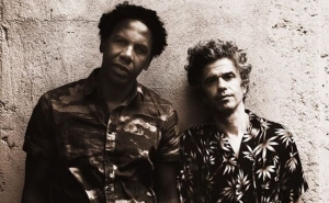 Tó Trips & João Doce no encerramento do «Serões de Outono»