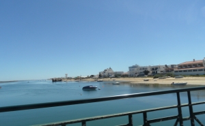 Tribunal obriga Polis a recuar na posse de casas da ilha do Farol, Algarve