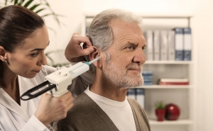 A PASSAGEM DO ANO EXPÕE MILHÕES A NÍVEIS DE RUÍDO CAPAZES DE CAUSAR DANOS AUDITIVOS PERMANENTES