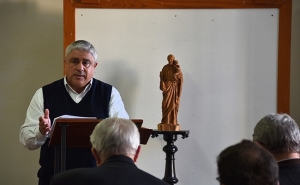 Padre Carlos de Aquino lembrou que nem todos os sacerdotes podem realizar exorcismos