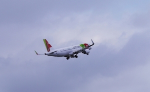 TAP transportou 1,2 milhões de passageiros em junho, uma subida de 23,4%