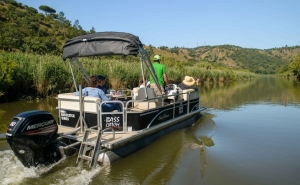 PASSEIOS DE BARCO NO RIO MIRA ENTRE VILA NOVA DE MILFONTES E ODEMIRA
