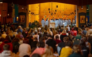 Algarvios voltam a peregrinar à Comunidade Ecuménica de Taizé e levam vizinhos de Beja