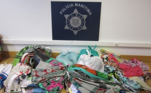 Polícia Marítima interceta nove vendedores ambulantes ilegais na praia da Galé e Armação de Pêra