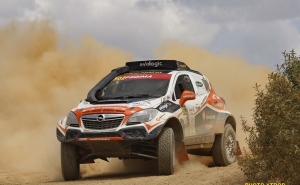 Nuno Matos e Opel Mokka Proto assumem comando do CNTT 