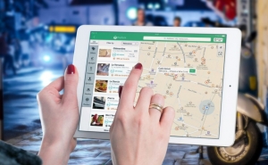 Aplicativos para ajudar durante as nossas férias: desde mapas até jogos online
