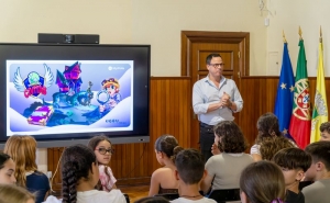 Município de Olhão recebe alunos para atividade de cidadania do programa MyPolis