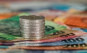 Comissão Europeia prolonga auxílios estatais de apoio à recuperação económica até junho de 2022