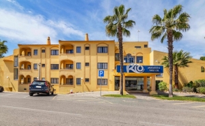 Garvetur oferece alojamento e Visacar disponibiliza viaturas