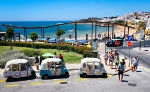 MUNICÍPIO DE ALBUFEIRA ALTERA LOCALIZAÇÃO DE PARAGENS DOS TUK-TUK E PRAÇA DE TÁXIS 