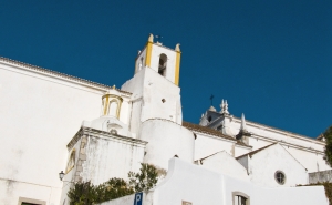 Tavira celebra protocolo com Fábrica da Igreja de São Tiago