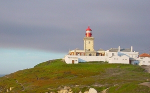Faróis abertos a visitas gratuitas por mais tempo
