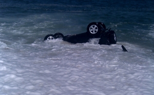 Carro com duas pessoas a bordo cai numa barragem em Beja