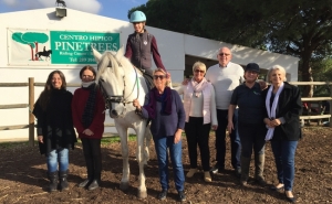 Apoio de RC Estoi Palace International a Irina Rodrigues