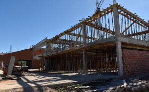 Secretário de Estado visitou obra | BASE DE APOIO LOGÍSTICO DE QUARTEIRA VAI ESTAR AO SERVIÇO DA PROTEÇÃO CIVIL E GIPS A PARTIR DO VERÃO DE 2018