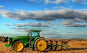 INVENÇÃO PORTUGUESA PARA EVITAR MORTES EM TRACTORES