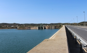 Seca no Algarve: construção de dessalinizadora com luz verde