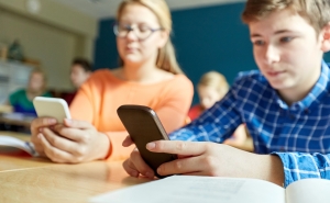 SPLIU defende a extensão da proibição da utilização de smartphones às atividades letivas do 3º ciclo do ensino básico e ensino secundário