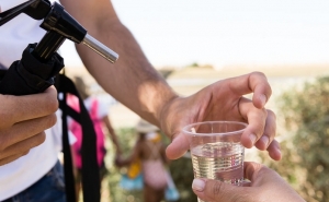  Infraquinta oferece garrafas Bottle2refill no 1º aniversário de água certificada 