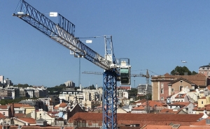 Setor da construção reclama «visto gold» para nova vaga de obras públicas