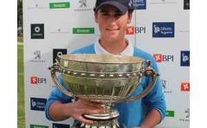 DOZE PORTUGUESES DESAFIAM BICAMPEÃO DA EUROPA