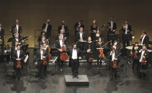 ORQUESTRA CLÁSSICA DO SUL APRESENTA MÚSICO DE RENOME INTERNACIONAL NO CINE-TEATRO LOULETANO