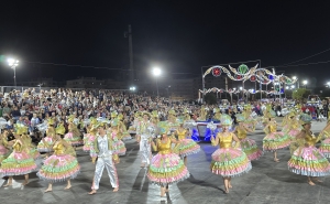 QUARTEIRA | Marcha da Rua Vasco da Gama, interpretada por Teresa e Pedro Viola, encanta no desfile de São João