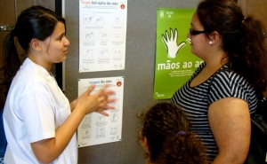 CHAlgarve sensibiliza visitantes para a higiene das mãos