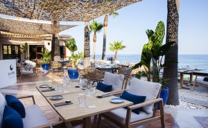 Le Club Sushi & Disco: O conceito de verão da praia de Santa Eulália