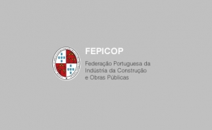 Construção inverte tendência após 13 anos de quebras