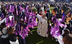 Bispo do Algarve pediu aos finalistas da UAlg que nunca percam a capacidade de sonhar