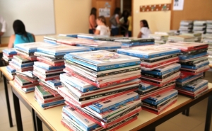 Câmara oferece livros e material escolar aos alunos do 1º Ciclo