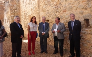 MINISTRO DA CULTURA VISITOU RESTAURO DA TORRE ALBARRÃ DO CASTELO DE PADERNE