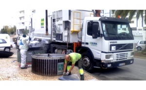 CÂMARA MUNICIPAL DE SILVES PROSSEGUE COM LIMPEZA DE CONTENTORES 