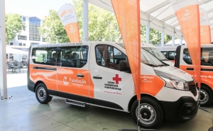 FUNDAÇÃO MONTEPIO ENTREGA 18 VIATURAS A 18 INSTITUIÇÕES DE SOLIDARIEDADE SOCIAL