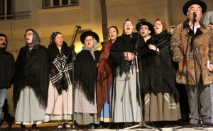 Movimento associativo  canta as Janeiras em Portimão